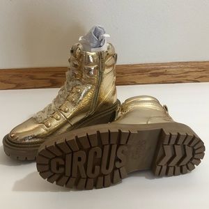 BRAND NEW Circus by Sam Edelman Gold Crackle Boots